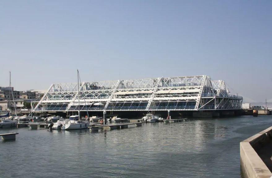 فندق Beautiful And Magnific Yacht Lisboa المظهر الخارجي الصورة